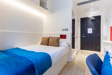 Classic En Suite - Image 8